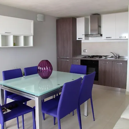 Aura Casesicule, Only For Sea View Lovers, Modern Style Apartment In City Center, Wi-Fi * Pozzallo
