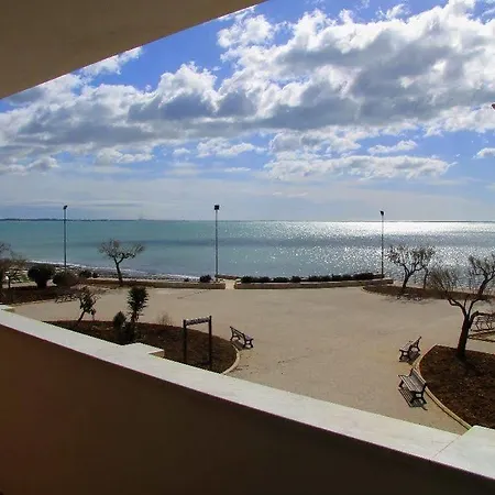 Aura Casesicule, Only For Sea View Lovers, Modern Style Apartment In City Center, Wi-Fi * Pozzallo